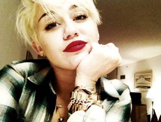 Miley Cyrus Latest New Hairstyles 2012 Popular Haircuts