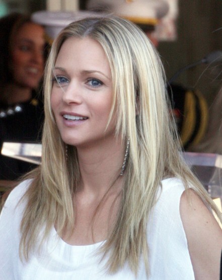 Aj Cook Hairstyle Popular Haircuts 3966