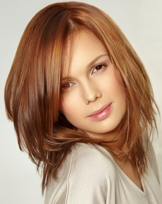 Simple Hairstyles for Girls: Medium Straight Hair - PoPular Haircuts