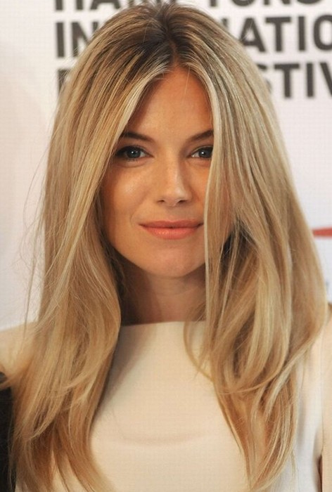 Straight Blonde Hair Styles 7