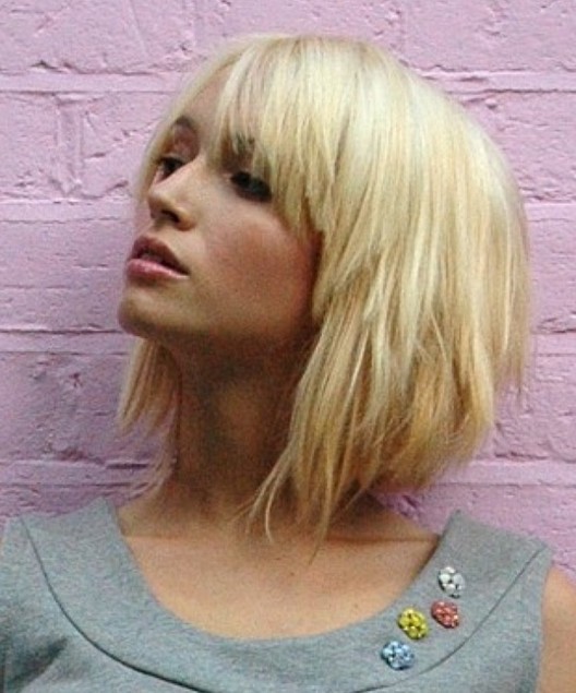 Bob Haircuts: Medium Hairstyle with Blonde Hair Blunt Bob Haircuts ...