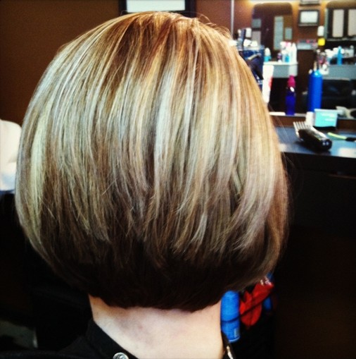 Layered, Stacked Bob Haircut / Pinterest