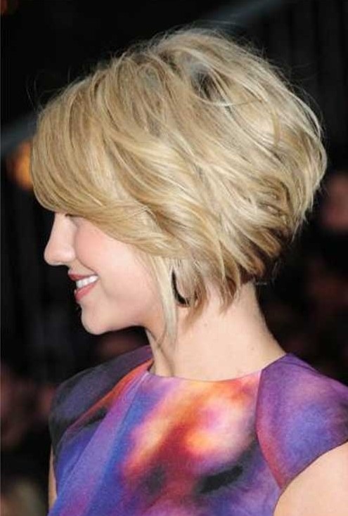 20 Trendy Short Haircuts: Hairstyles for Wavy Hair - PoPular Haircuts