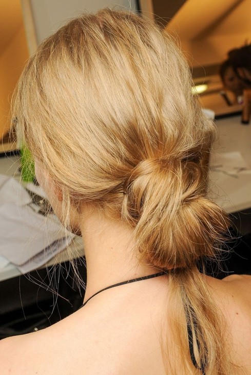 Simple and Easy Hair Updos for Long Hair