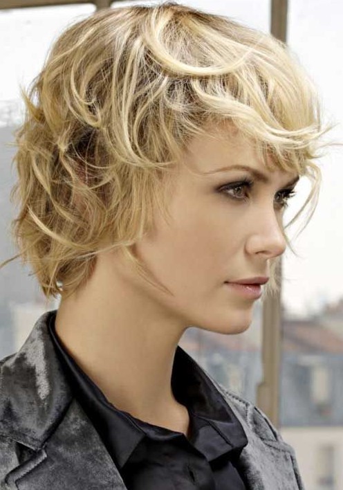 Short Shag Hairstyles Ideas: Messy Haircut / Pinterest