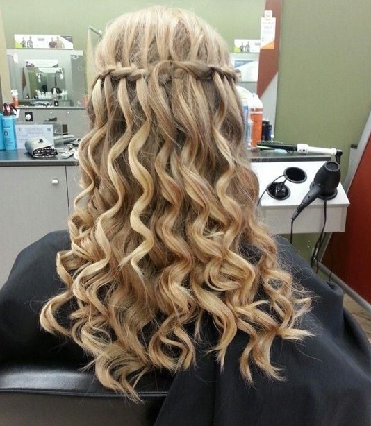 Hairstyles For Prom With Side Braids And Curls