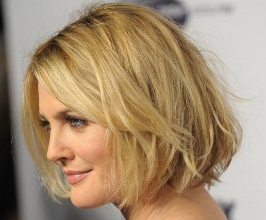 10 Easy Short Hairstyles For Round Faces Popular Haircuts