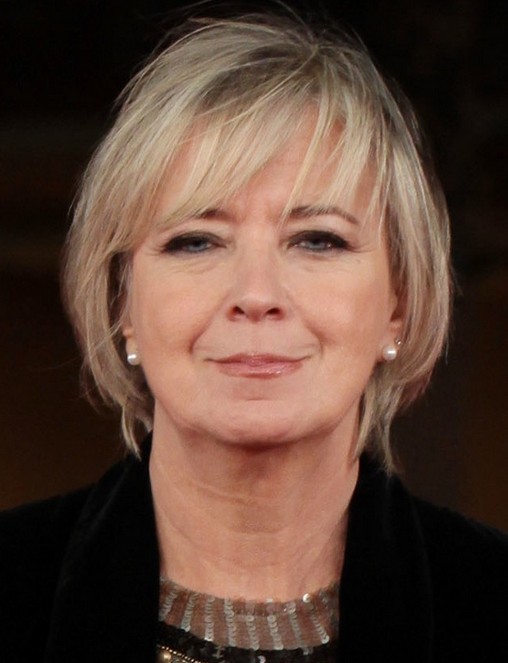 Short Hairstyles For Mature Women