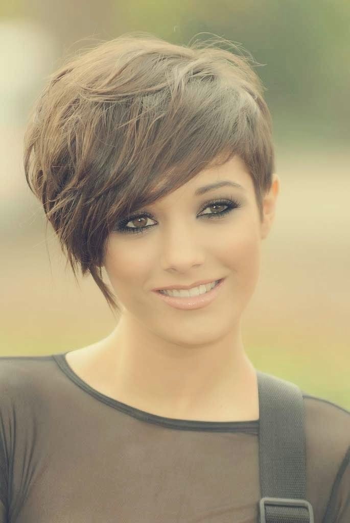 18 Short Hairstyles For Winter Most Flattering Haircuts