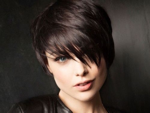 20 Stylish Short Hairstyles For Women With Thick Hair Styles Weekly