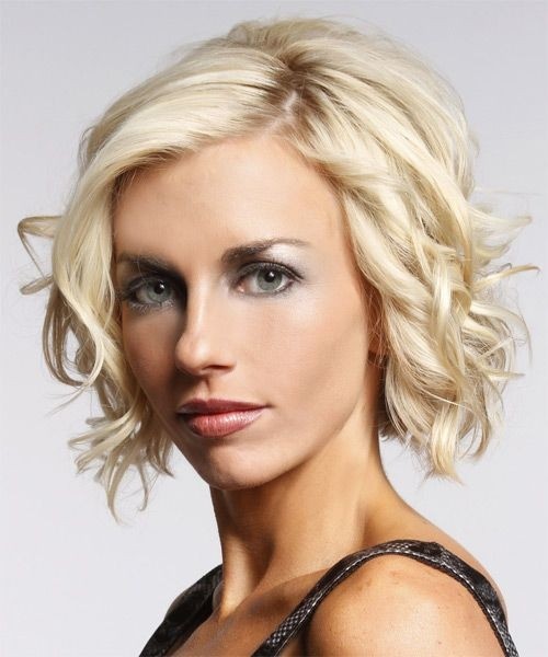 20 Hottest Short Wavy Hairstyles Popular Haircuts