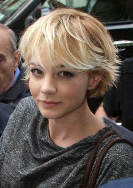 20 Layered Hairstyles For Short Hair Popular Haircuts