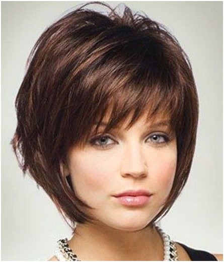 Cute Short Hairstyles for Women Over 40 / via
