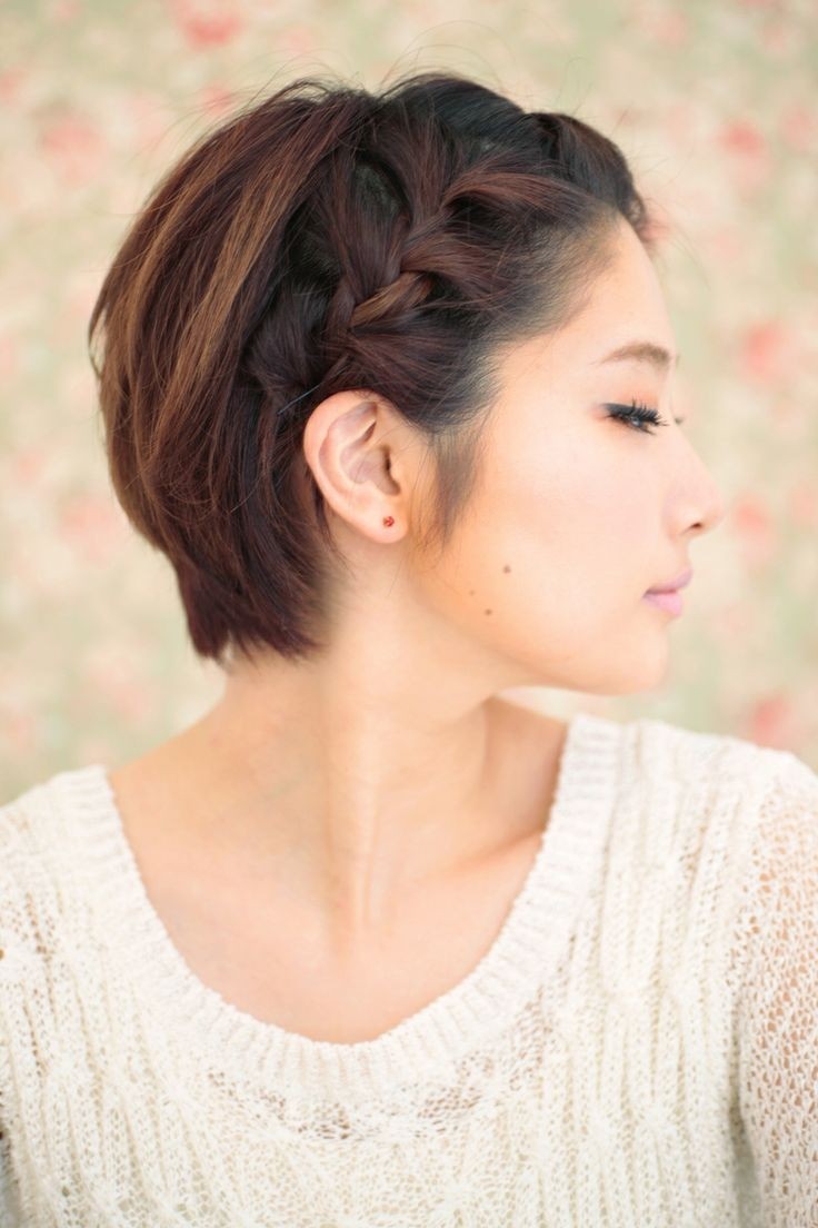 Braided Hairstyles for Short Hair: Asian Hair Style / Via