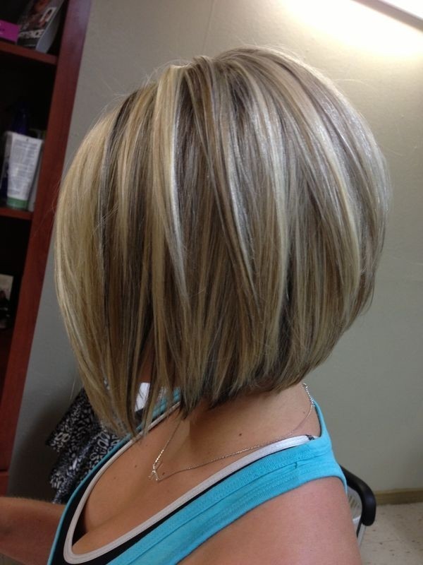 Blonde Bob With Dark Low Lights Pretty Color Popular Haircuts