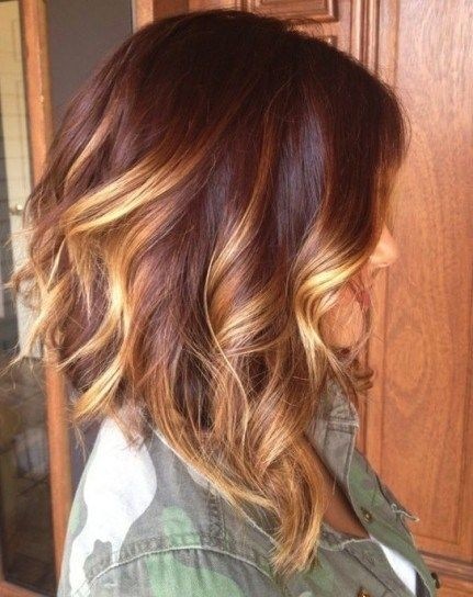 Medium Layered Wavy Hairstyles Brown Hair With Blond Highlights