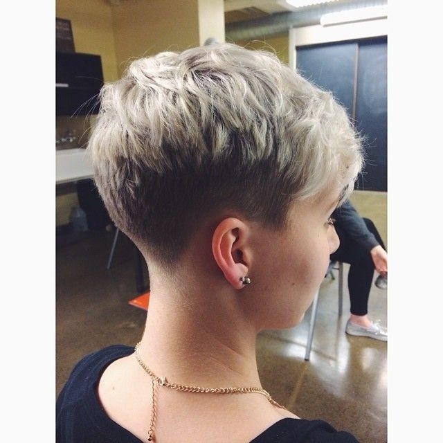 21 Stylish Pixie Haircuts Short Hairstyles For Girls And Women Popular Haircuts