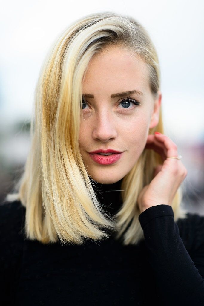 Blunt Long Bob: Medium Hairstyles for Fine Hair