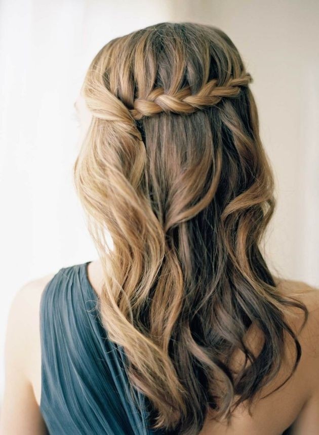 Easy Prom Hairstyle for Long Hair / Via