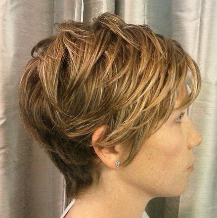 15 Fabulous Short Layered Hairstyles For Girls And Women