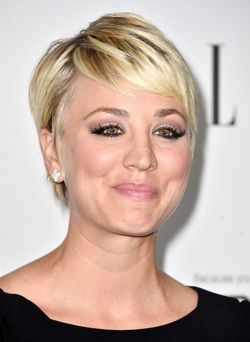 [Bild: Kaley-Cuoco-Sweeting-Blonde-Pixie-Haircu...styles.jpg]