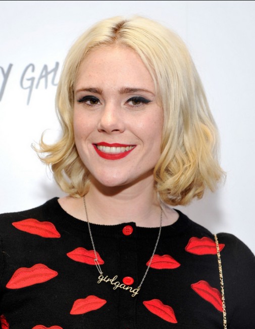 Kate Nash Short Hair Cut - Blonde Curly Hairstyles for Women