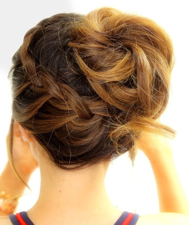 18 Quick And Simple Updo Hairstyles For Medium Hair Popular Haircuts