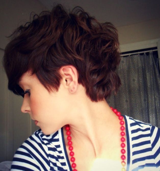 20 Gorgeous Wavy And Curly Pixie Hairstyles Short Hair