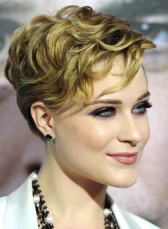 20 Gorgeous Wavy And Curly Pixie Hairstyles Short Hair Ideas
