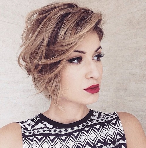 20 Popular Messy Bob Haircuts We Love Popular Haircuts 