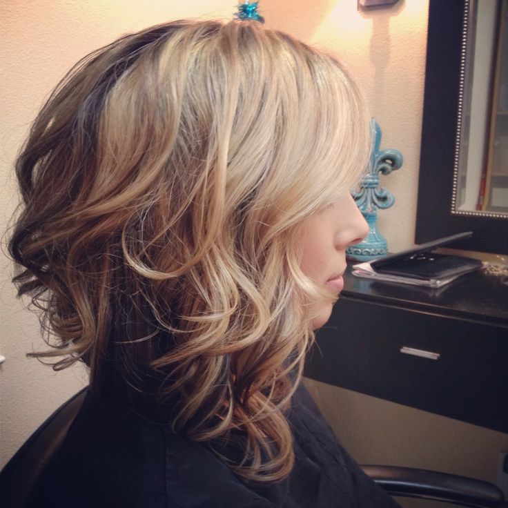 21 Stunning Wavy Bob Hairstyles Popular Haircuts