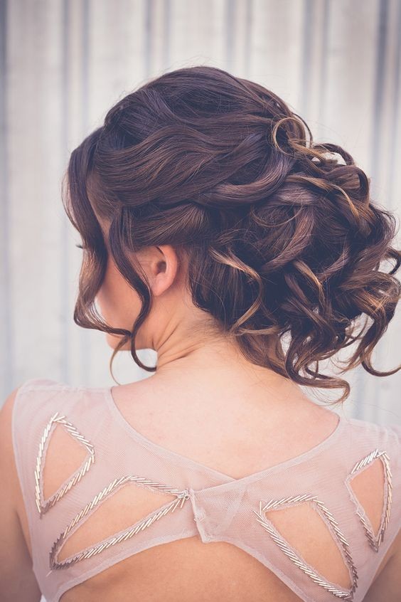 Gorgeous Prom Hairstyle Ideas - Updos with Curls