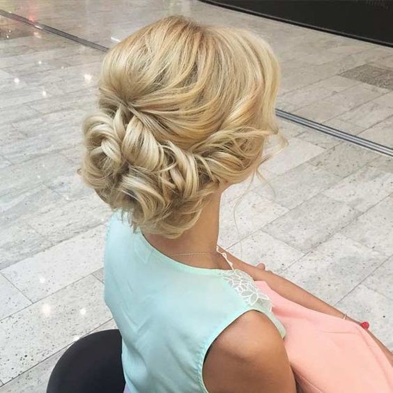 10 Pretty Messy Updos For Long Hair Updo Hairstyles 2020