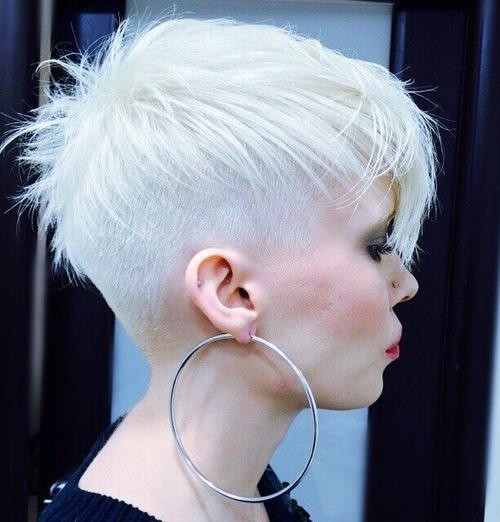 22 Best Colorful Ways to Enhance Your Pixie Haircuts 2021