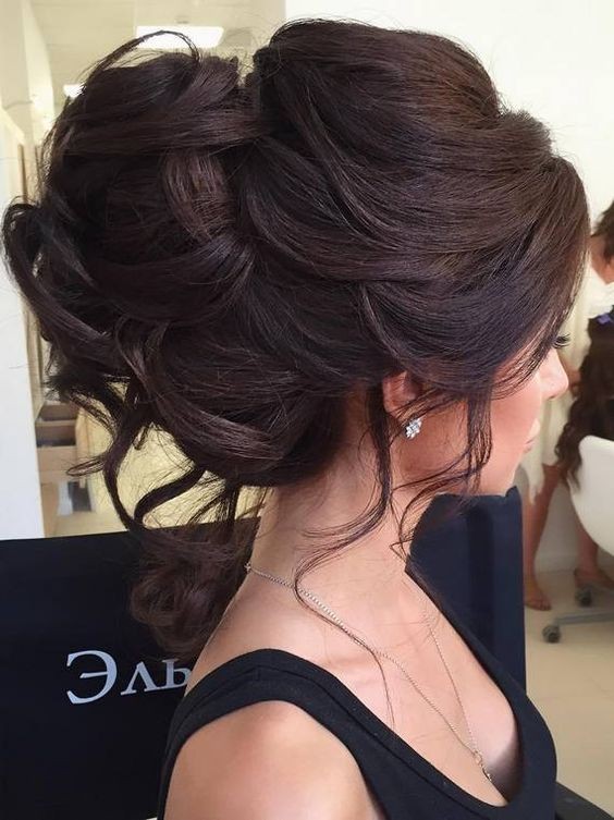 10 Beautiful Updo Hairstyles For Weddings 2020