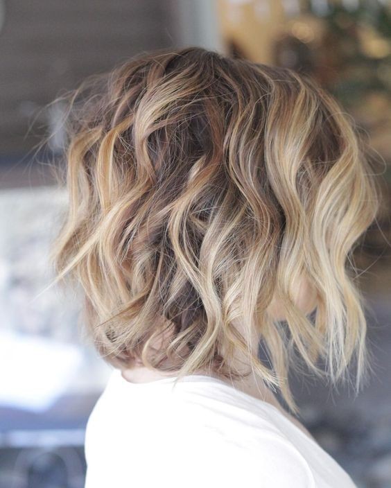 Balayage Shoulder Length Hairstyles Messy Curly Haircut