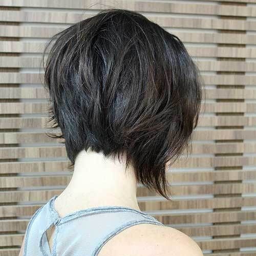 20 Trendy Stacked Hairstyles for Short Hair: Practicality Short Hair Cuts