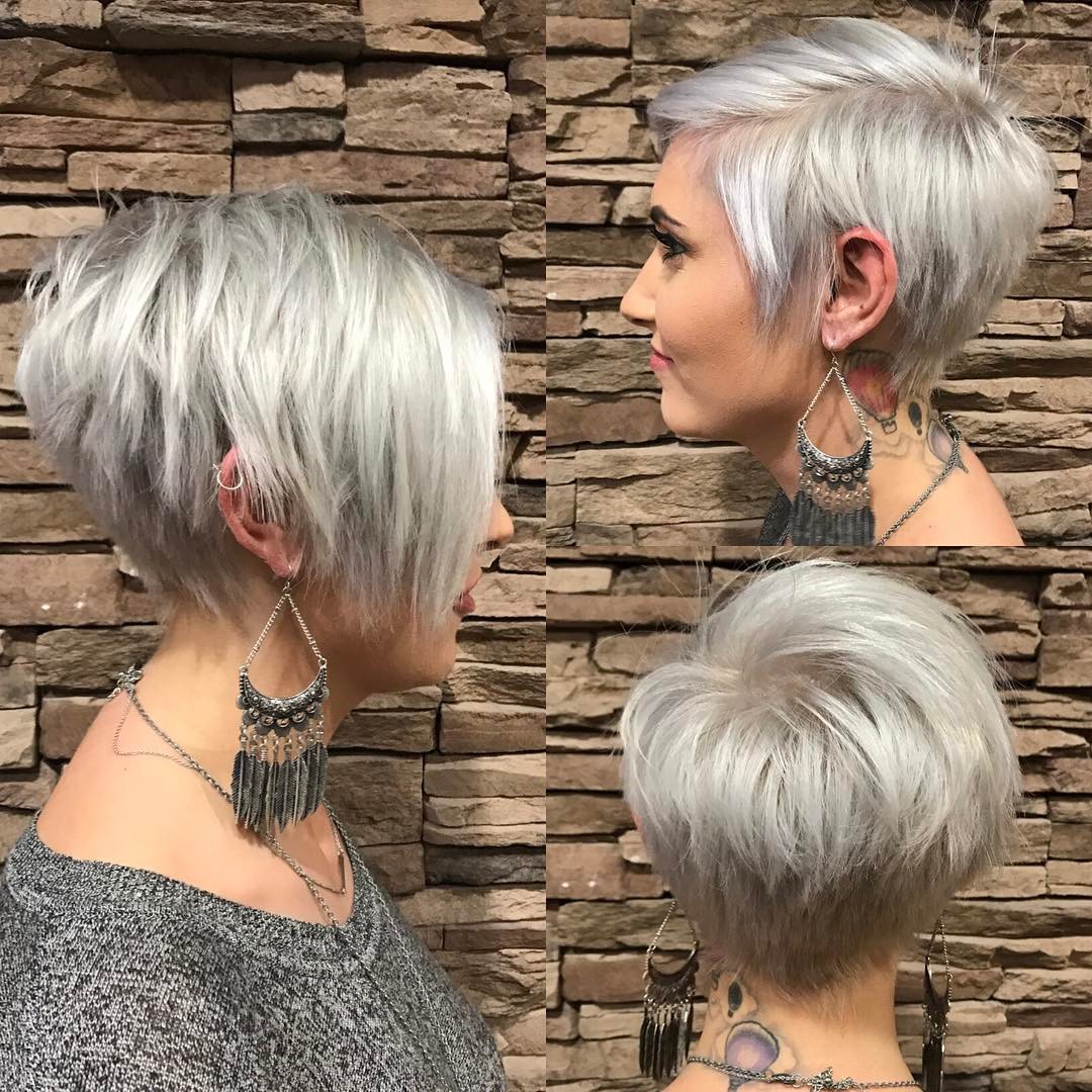 10 Stunning Platinum Blonde Hairstyle Ideas Hair Color Trends 2020 2021