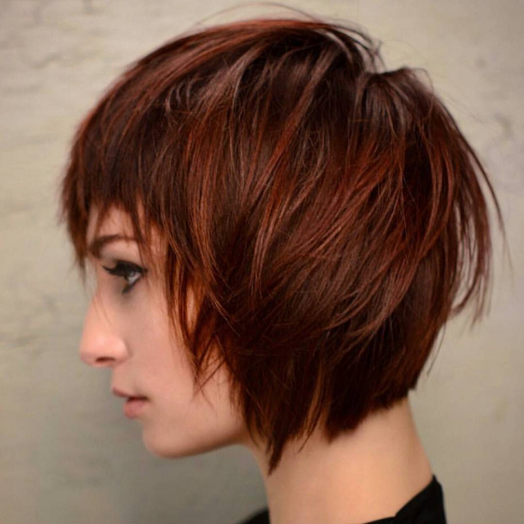 30 Trendy Short Hairstyles For Thick Hair 2020