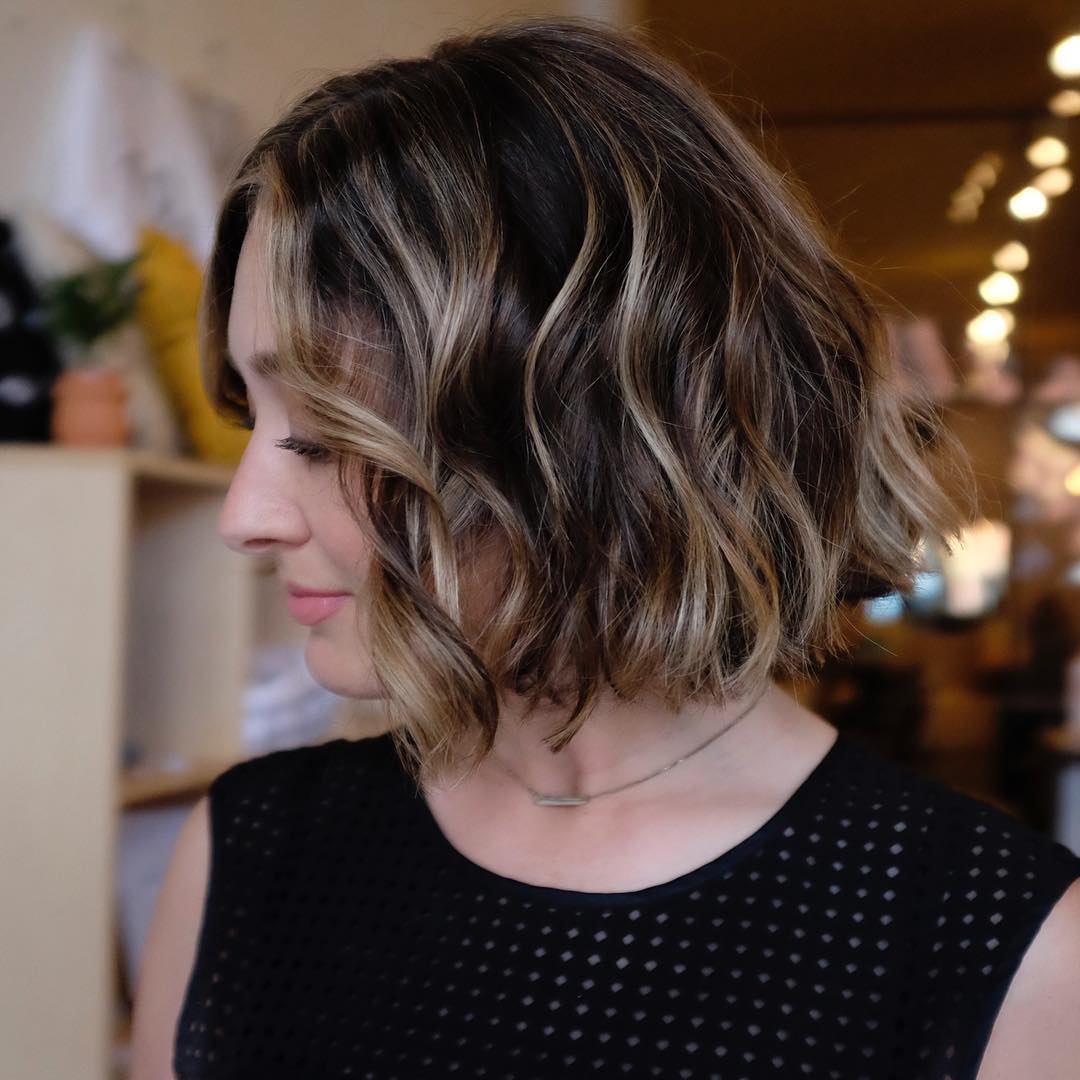 10 Beautiful Medium Bob Haircuts Edgy Looks Shoulder