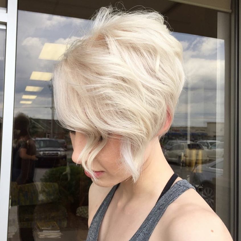 10 Latest Long Pixie Hairstyles To Fit Flatter Short