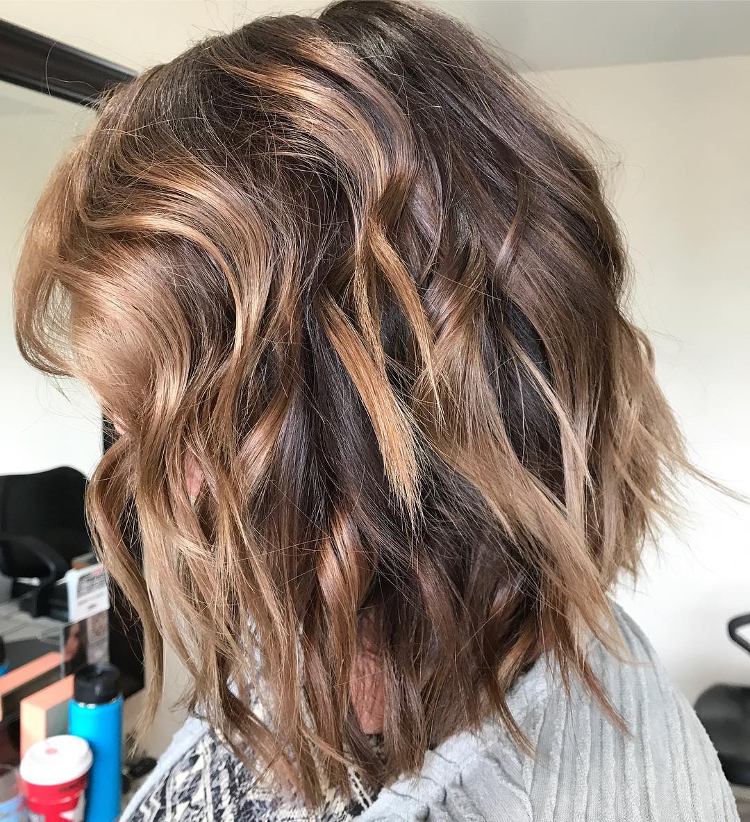 10 Wavy Shoulder Length Hairstyles 2020 10 Wavy Shoulder Length Hairstyles 2020