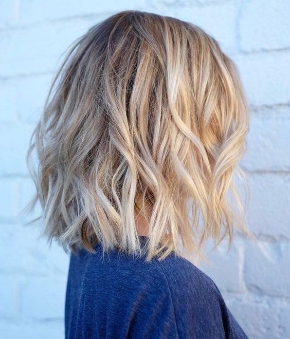 Trendy Medium Hairstyle Women Shoulder Length Haircut Ideas