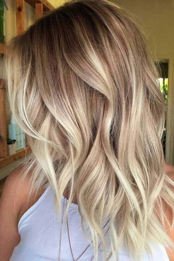 Trendy Medium Hairstyle Women Shoulder Length Haircut Ideas