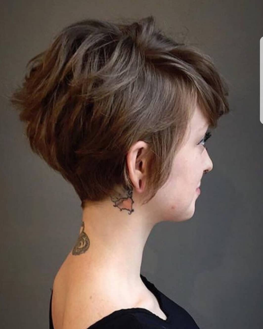 10 Flattering Short Straight Hairstyles 2021 0899