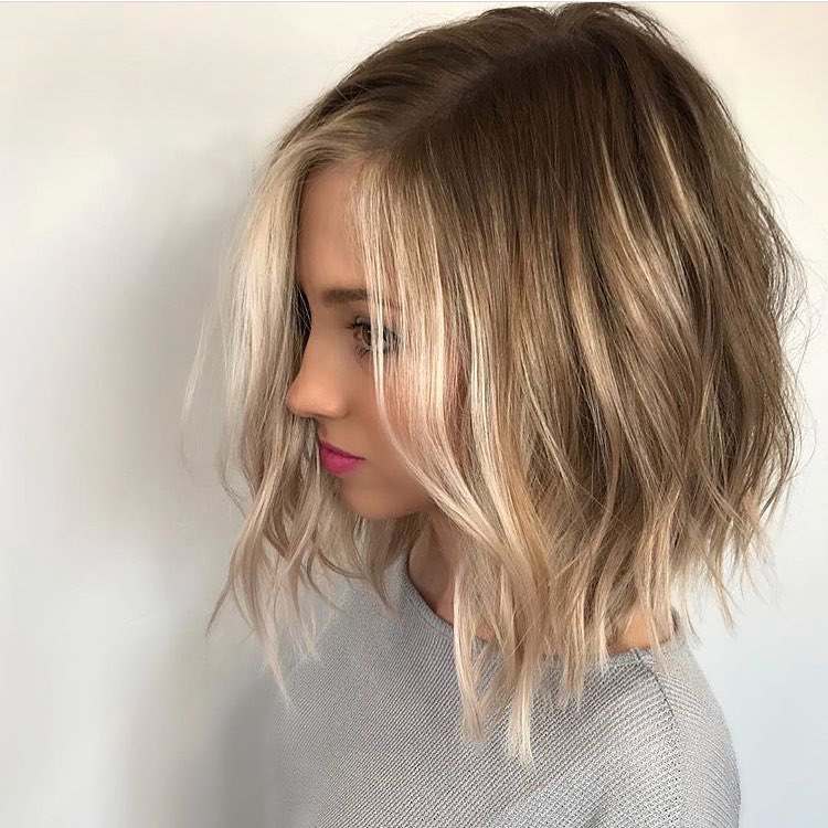 10 Wavy Haircuts for Medium Length Hair 2020