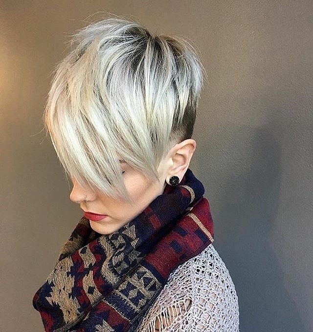 10 Fab Short Hairstyles With Texture Color 2020