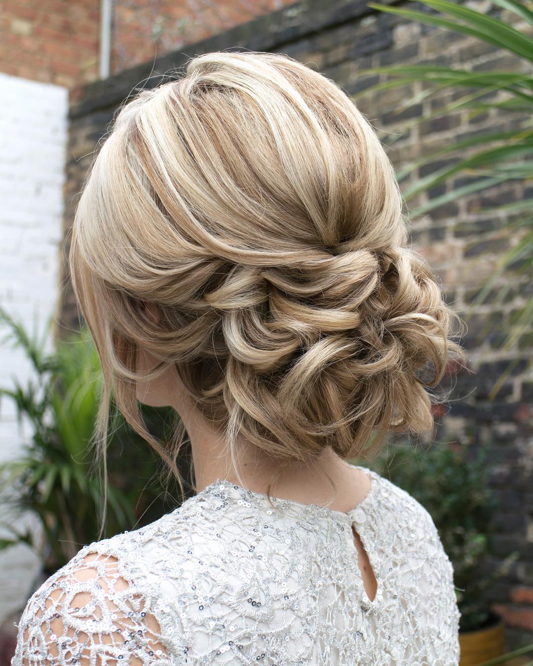10 Gorgeous Prom Updos for Long Hair, Prom Updo Hairstyles 2020