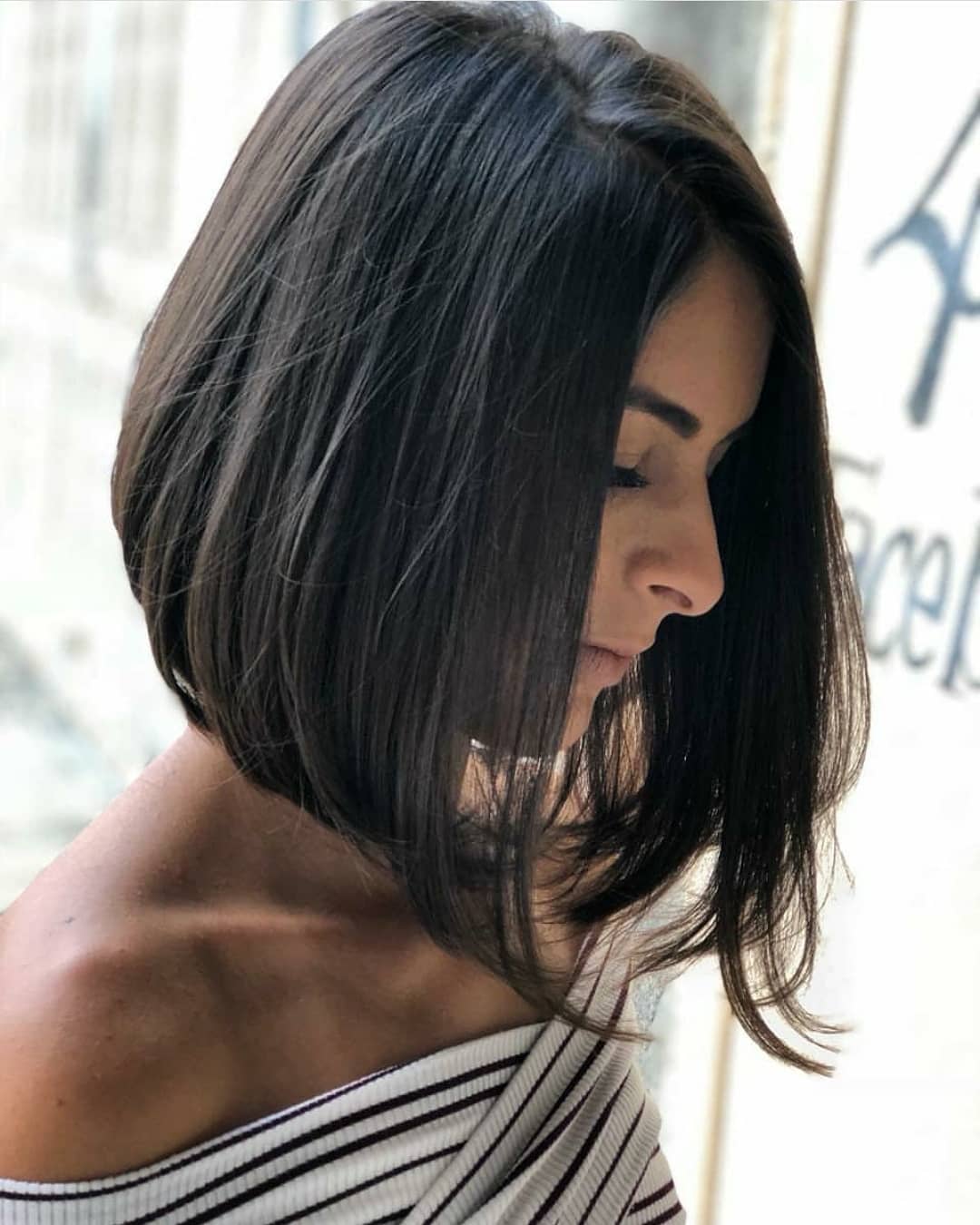 A Chic Way to Wear Your Medium Length Haircut Lob