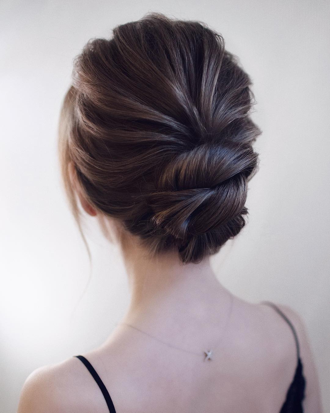 10 Updos For Medium Length Hair Prom Homecoming